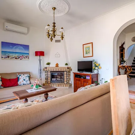 ヴィラ Mario - Swimming Pool - Wifi - By Bedzy
