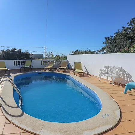 Mario - Swimming Pool - Wifi - By Bedzy Villa *